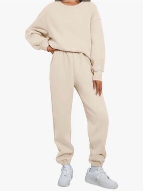 Zenana Set! Soft Scuba Cream Crewneck Sweatshirt and Jogger Sweatpants